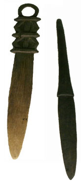 Couteaux mélanésiens